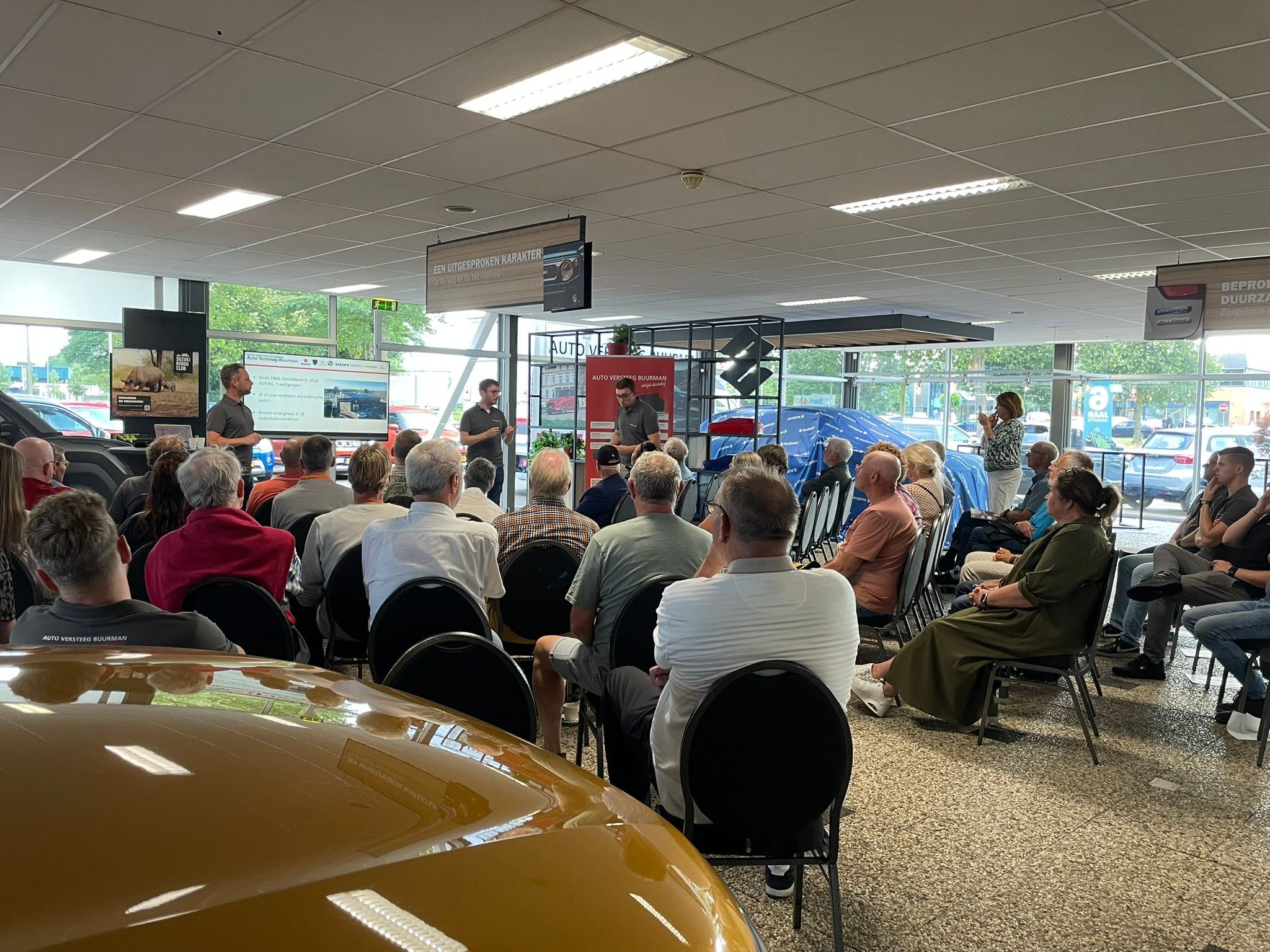Suzuki Ervaar Elektrisch nieuwe eVitara Deventer Ermelo Barneveld Nunspeet Auto Versteeg Buurman (6).JPEG